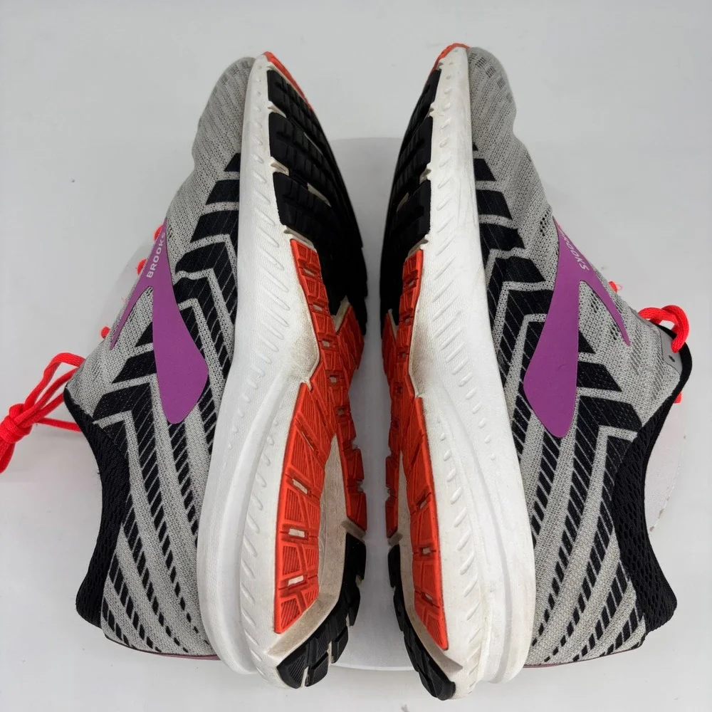 Brooks Launch 6 Running Shoes Womens 10 Wide Gray Pink Chevron Gym